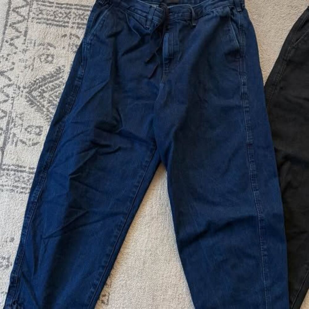Uniqlo Wide Leg Jeans XL Two colors